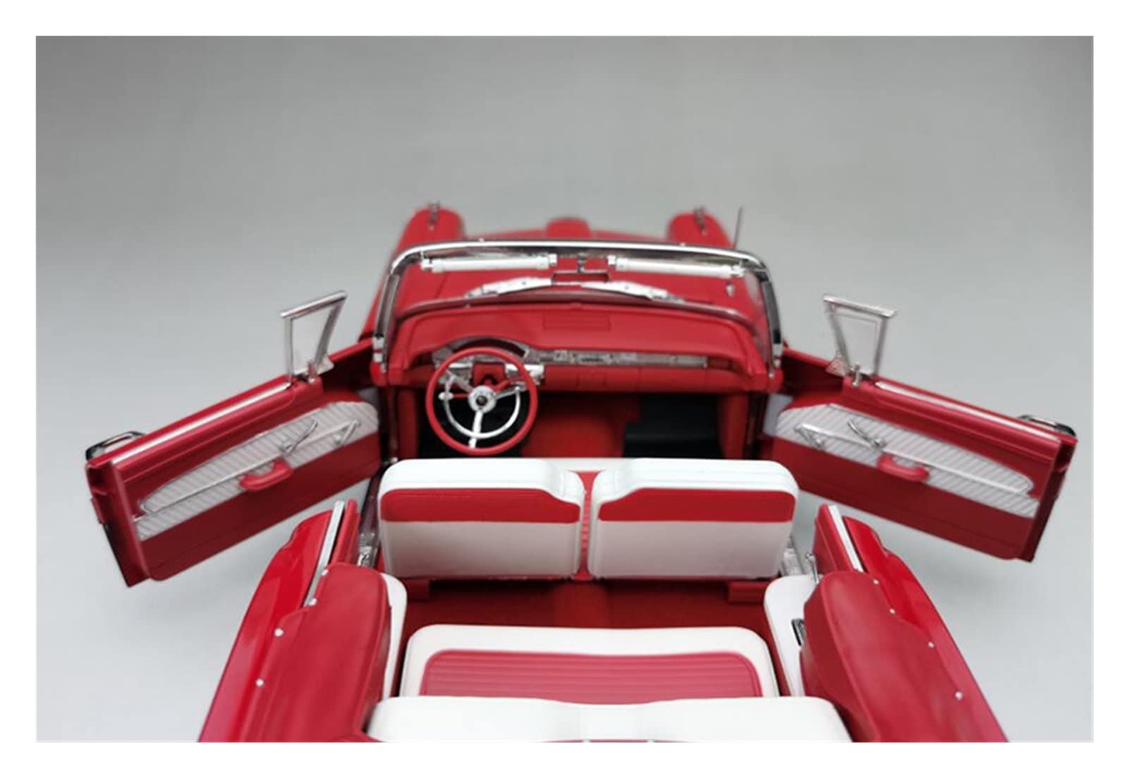 Amazon.co.jp: 1/18スケール1958年フォードフェアレーン500