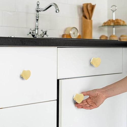 Miniatura 4 de 6 pomos de latón para cajones, tiradores de cajones dorados en forma de corazón, adecuados para cajones de baño, manijas de puerta de cocina,