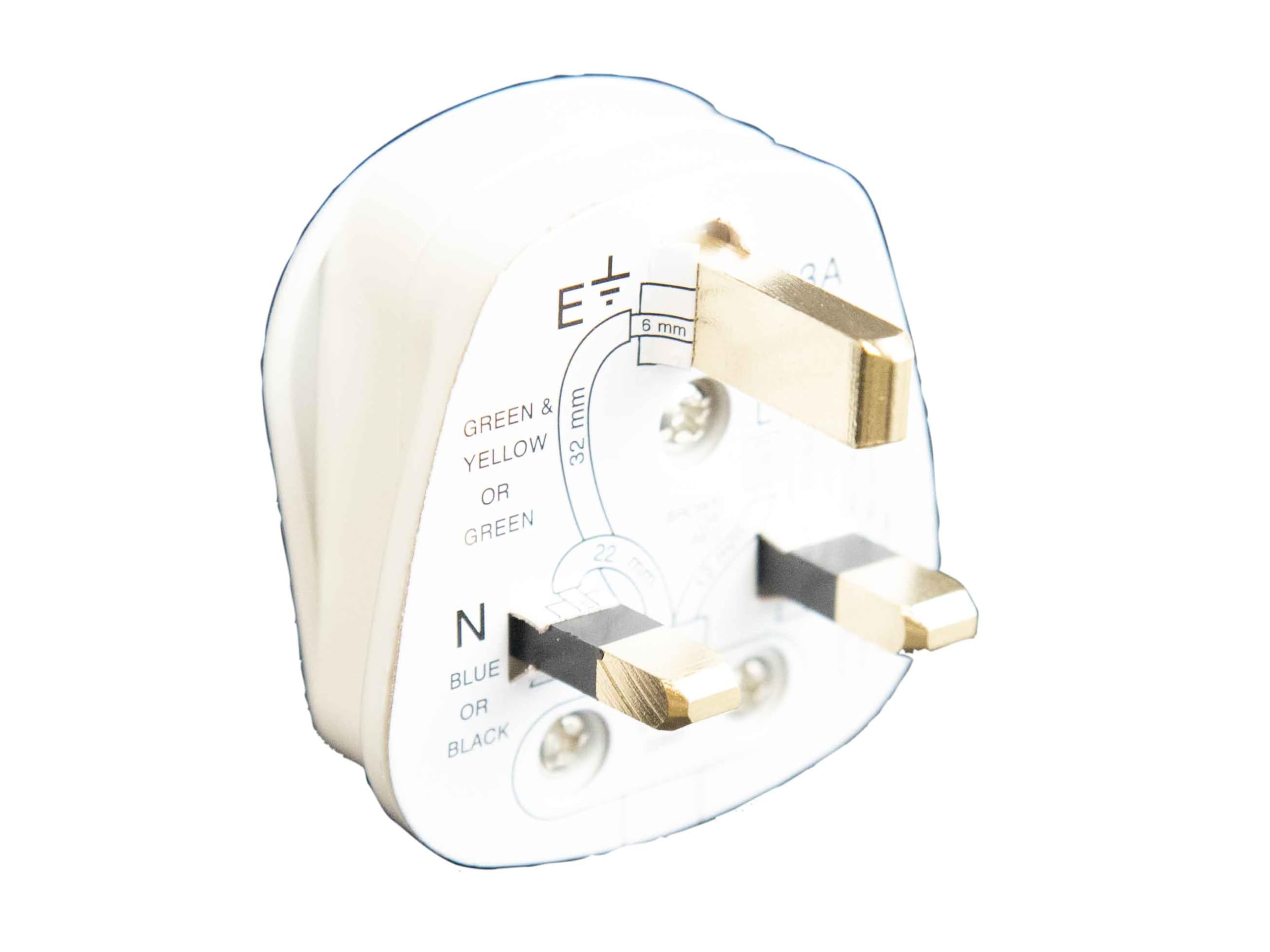 Dencon White 1689Nb 3 Pin Fused Plug 13A