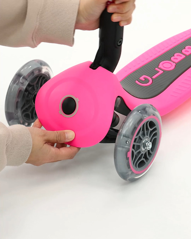 Amazon.co.jp: GLOBBER グロッバー キックボード フラッシュ 光る 3輪