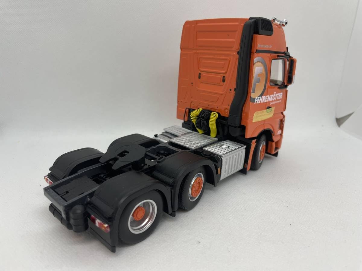 Amazon | Marge Models 1/32 メルセデスベンツ Mercedes-Benz Sprinter 