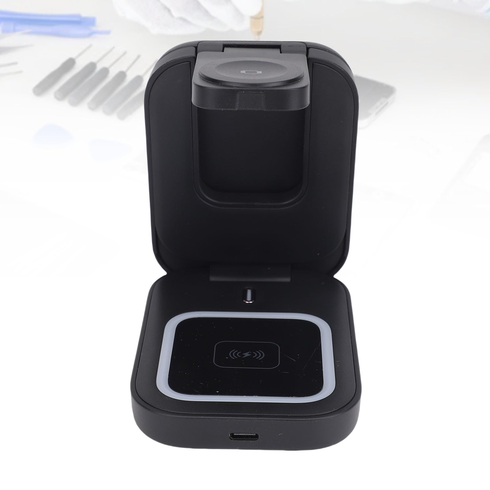 Generic Supporto Caricabatterie Wireless Magnetico 3 in 1 Ricarica Rapida da 15 W per più Dispositivi Design Salvaspazio per Un'organizzazione Efficiente della Scrivania Materiale Composito ABS