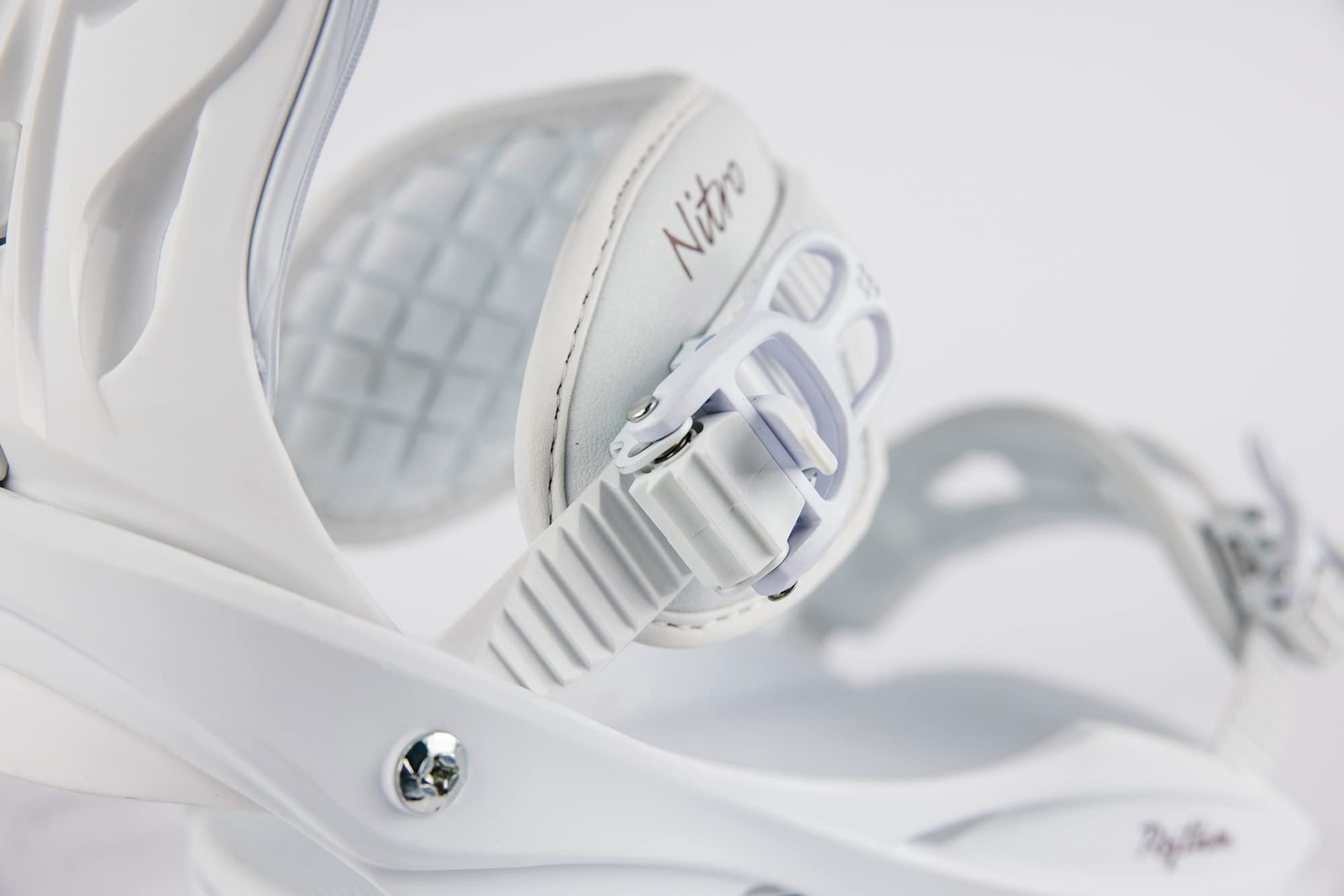 Nitro Rythm Womens Snowboard Bindings, White Plum, Medium