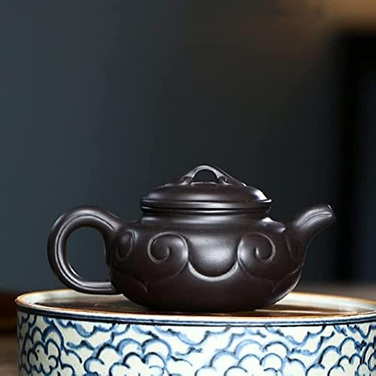 Service à thé Kungfu en céramique, théière Violette de 200 ML avec Filtre à Bille, en Terre Noire Brute, idéal pour Les Pique-niques et Les Voyages.
