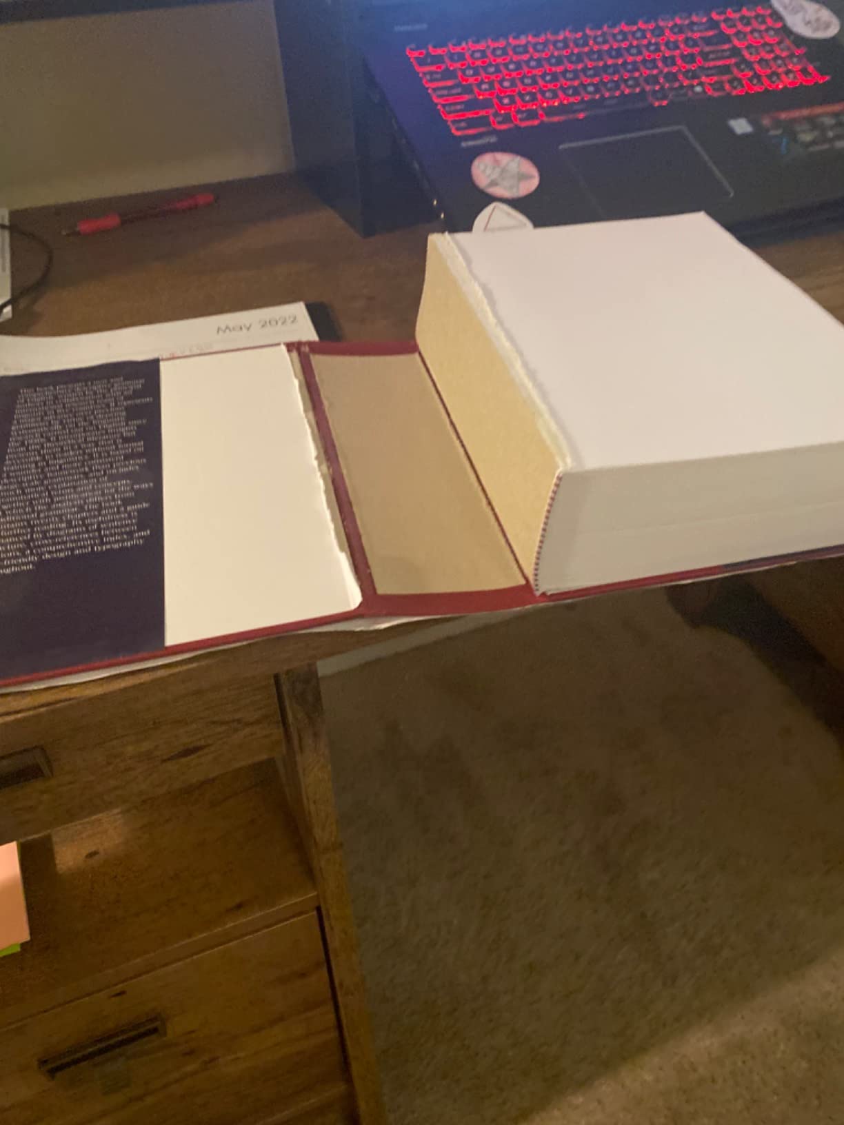 Poor Binding. Item damaged out of box.