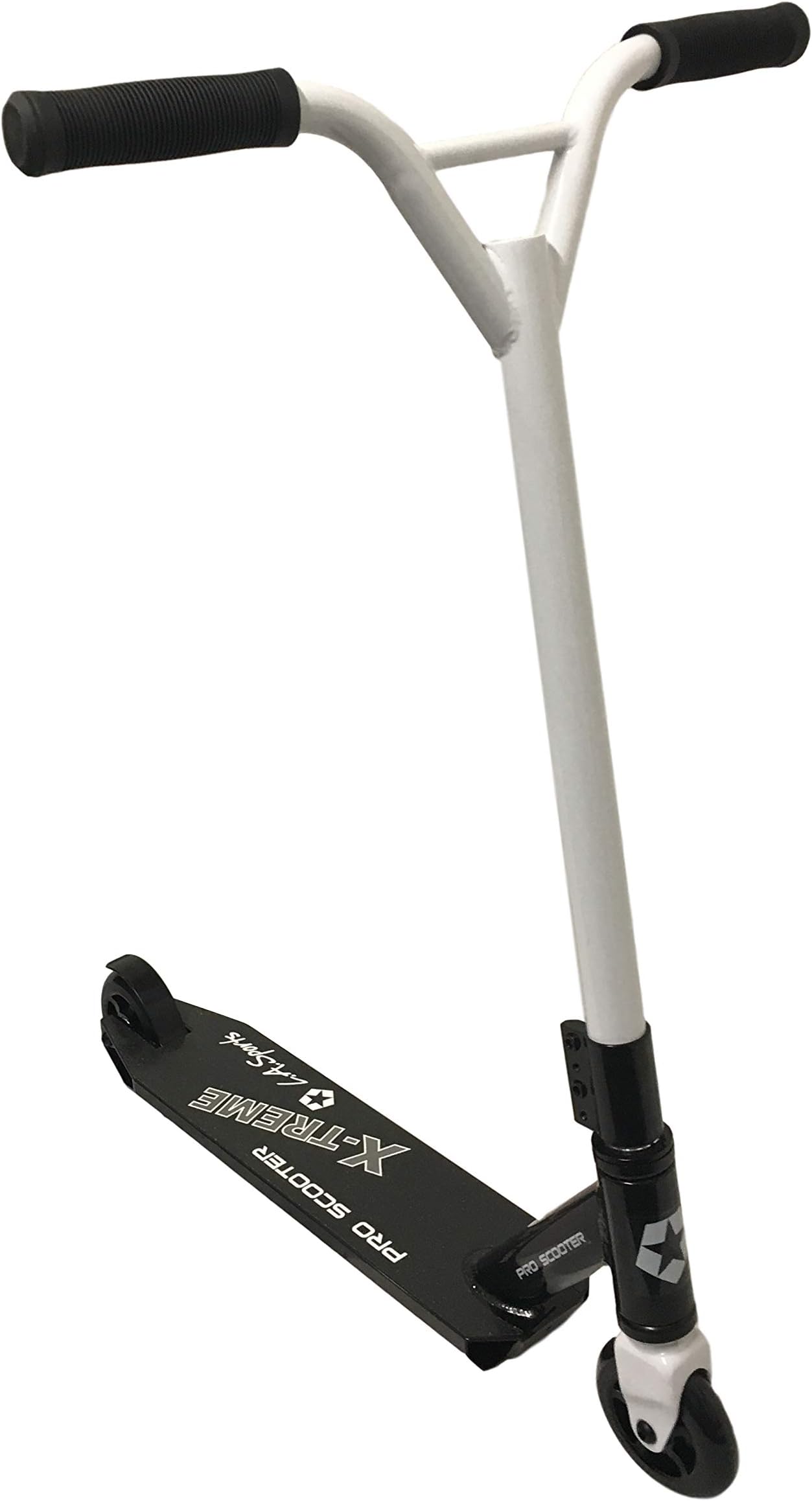 2 Wheel Scooter Stunt in Black with Alloy wheels and four stack clamp suitable ages 6 +