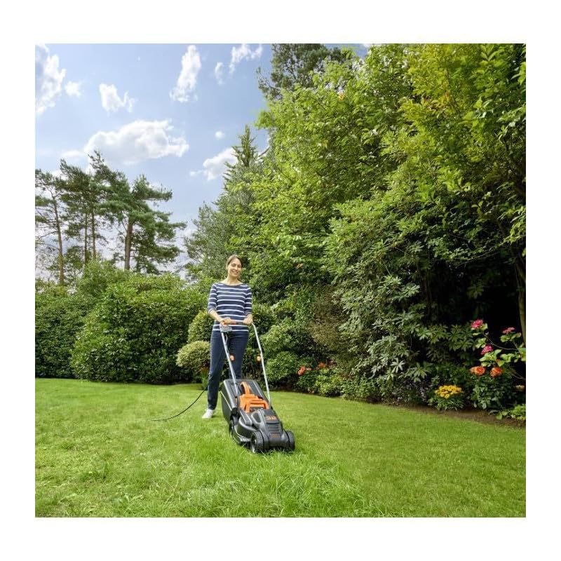 Cortacésped eléctrico BLACK+DECKER 1000W de 32 cm con caja de 30L 3