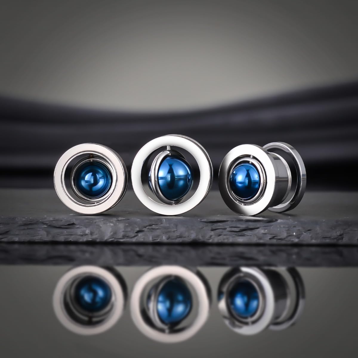 COOEAR Planet Ear Tunnels Flesh Plugs en acier inoxydable pour boucles d'oreilles, vis à l'arrière.