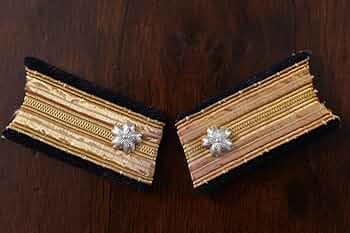 日本海軍少将襟章（実物) 日本海軍少将襟章（実物)