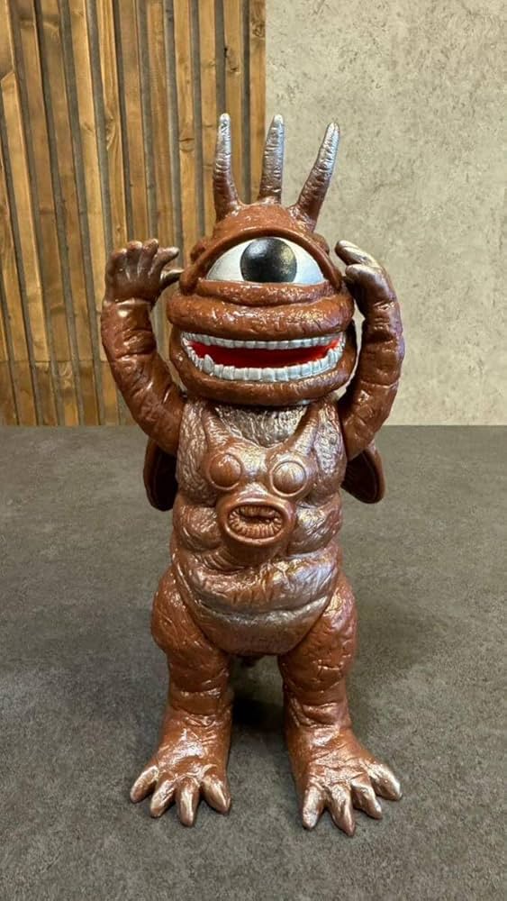 CCPバクラー ソフビ Amazon.co.jp: CCP バクラー こげ茶成型 スペクトルマン ソフビ