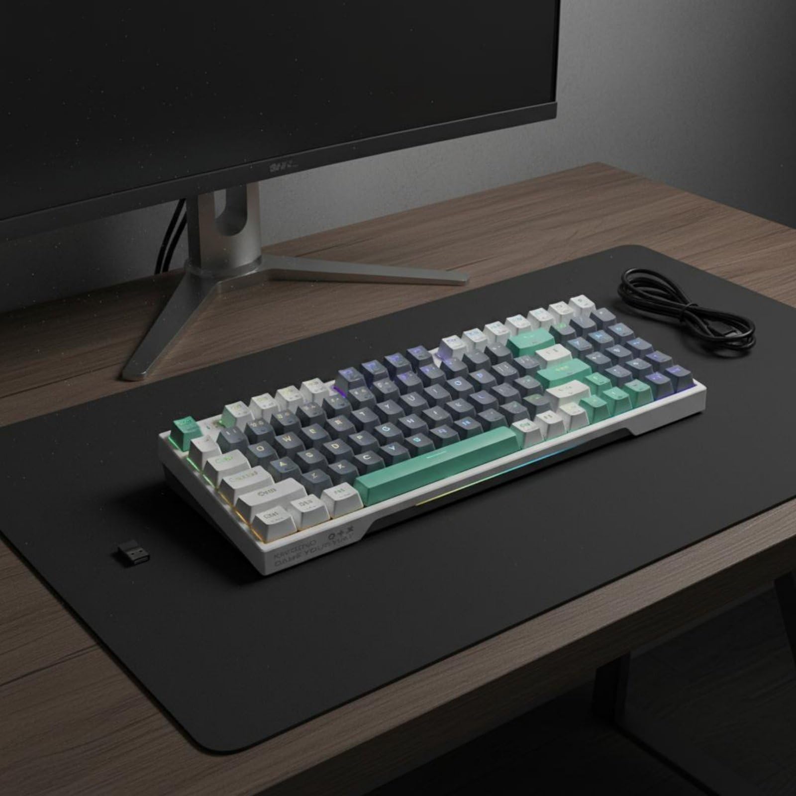 Tastiera Gaming Senza Fili Tastiera Meccanica Tastiera Tastiera Compatta con Struttura Solida Pbt Switch Sostituibili Retroilluminazione Rgb Adatta per Setup Minimal Gaming