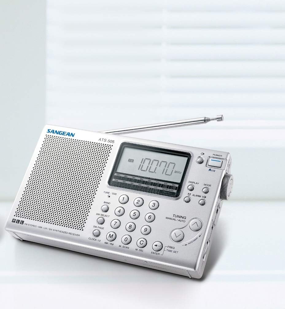 FM/MW/SW STREO RAD　オーディオ