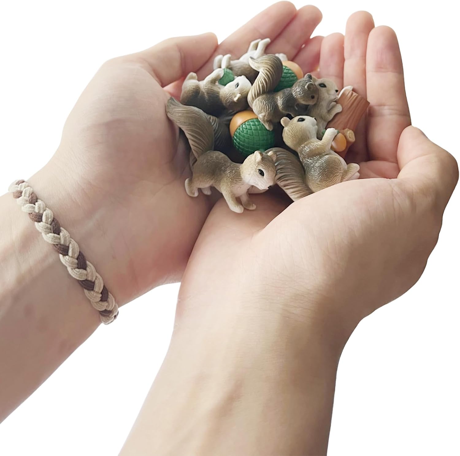 8Pcs Miniature Squirrel Figurines,Tiny Animal Figures Decorate for Fairy Garden,Pot,Office Desk,Bookshelf and Bedside Decoration