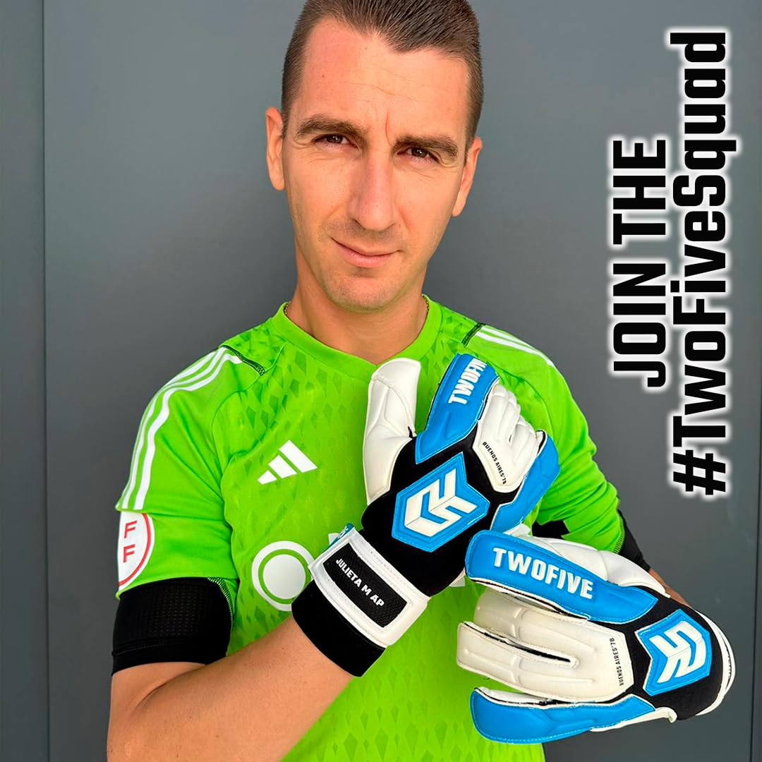 TWOFIVE - Buenos Aires'78 Pro – Adulto/Unisex – Palma Pro GigaGrip – Corte ErgoRoll – Guantes Profesionales – Guantes Resistentes de Partido