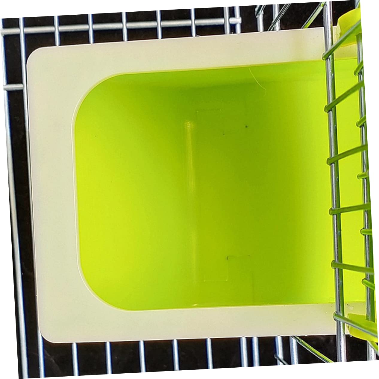 BESPORTBLE 4pezzi Mangiatoia Per Pappagalli Con Supporto Sospeso Contenitore Per Cibo e Accessorio Per Gabbie Di Uccelli Facile Da Installare e Rimuovere