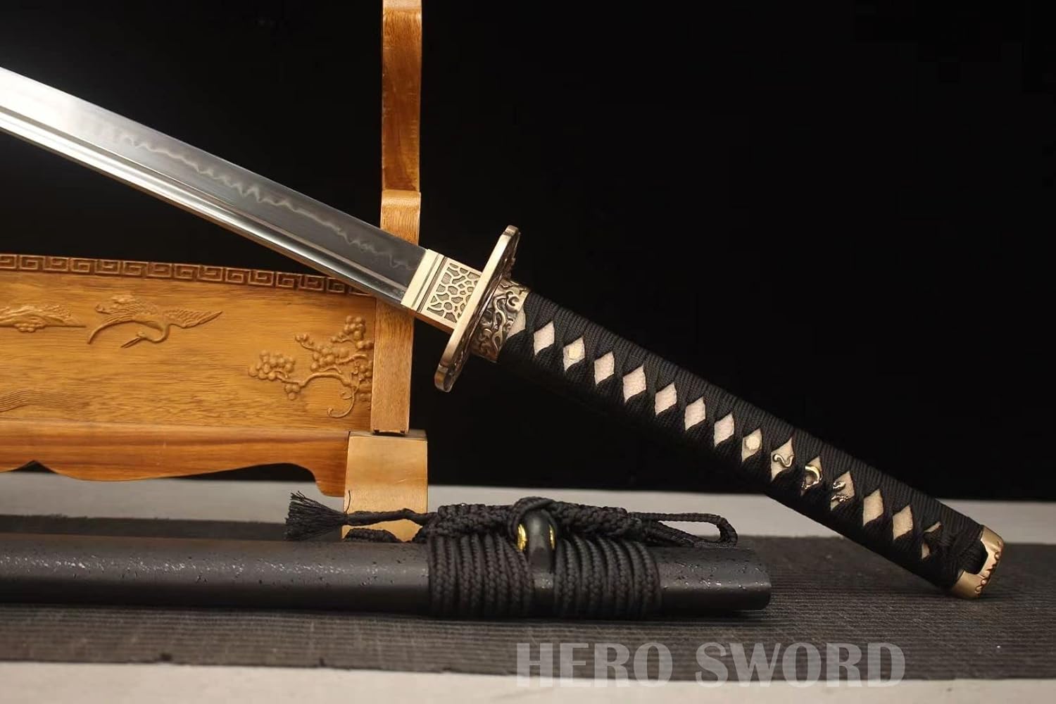 HERO SWORD-Handmade Clay Tempered T10 Steel Katana Conquer Demon Japanese Samurai Sword Real Hamon Full Tang Razor Sharp Blade Copper Tsuba