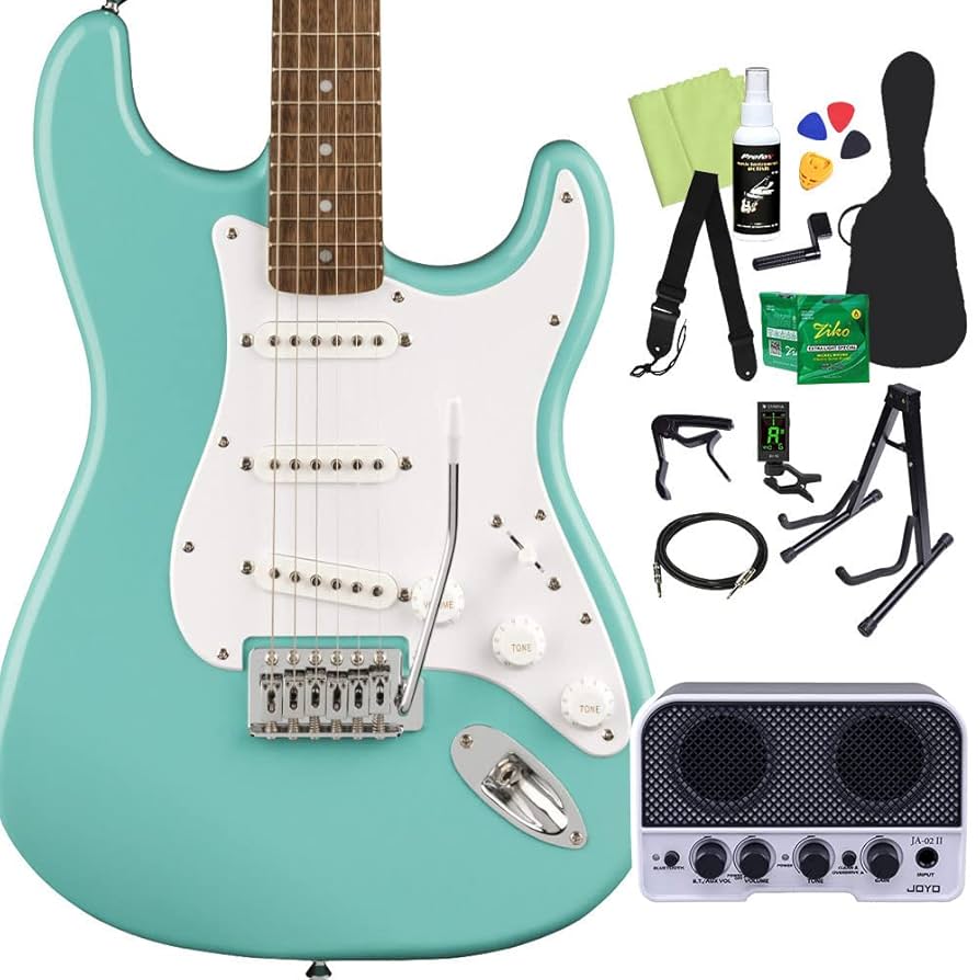 Amazon | Squier by Fender Bullet Stratocaster エレキギター