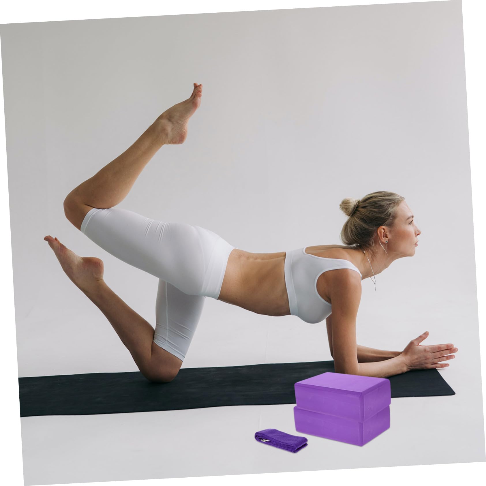 BESTonZON Blocchi Yoga con Cinghia per Estensione in Eva Porpora Set 3 Pezzi Design Leggero e Facile da Trasportare per Sessioni di Hot Yoga e Allenamenti in Ogni Luogo