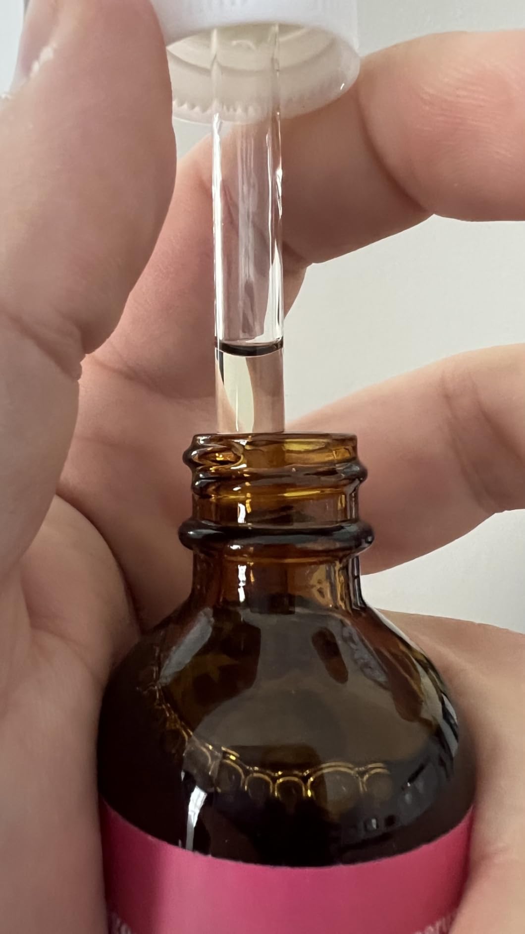 EdenEdges Natural Cyperus Rotundus Oil | Reducing Body Hair Growth & Hair Growth Inhibitor for Women & Men | Hair Removal Oil, Slows Unwanted Hair on Body | Soothes Skin, Suitable for All Skin Types | 60ml