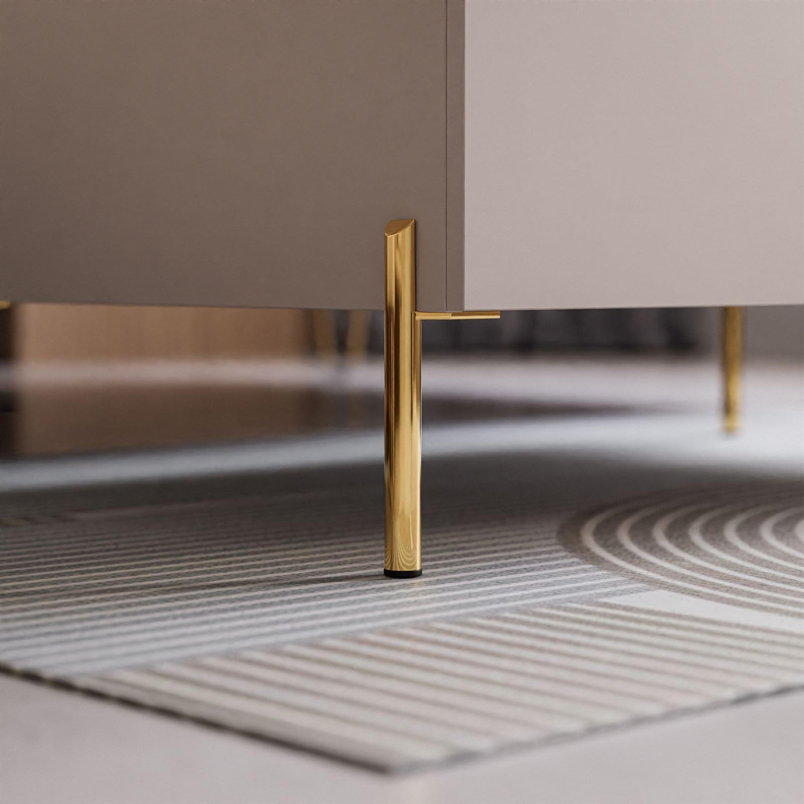 Lookway Couchtisch Aurora Kaschmir Matt mit Stauraum, auf goldenen Füßen und Goldener Dekorleiste – Modernes Wohnzimmermöbel (gerade Gold Chrom)