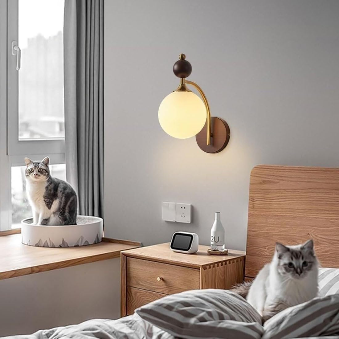 Applique Moderne con Paralume in Vetro, Base in Legno Rustico, Collo D'Oca, Stile Nordico Industriale, Ideali per Soggiorno, Camera da Letto, Comodino, Veranda e Ingresso.