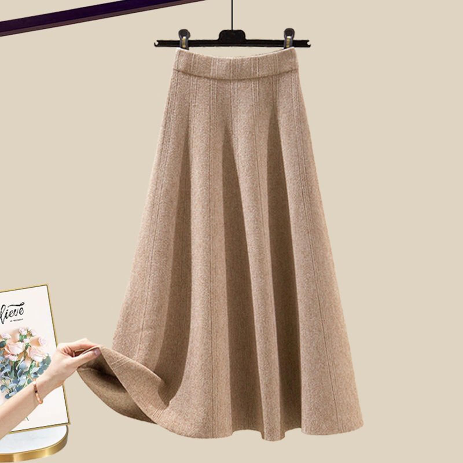 Damen Strick-Set aus Pullover und Rock in Beige - 2-teiliges Outfit mit asymmetrischem Pulli und A-Linien-Rock | Elegantes Strick-Ensemble