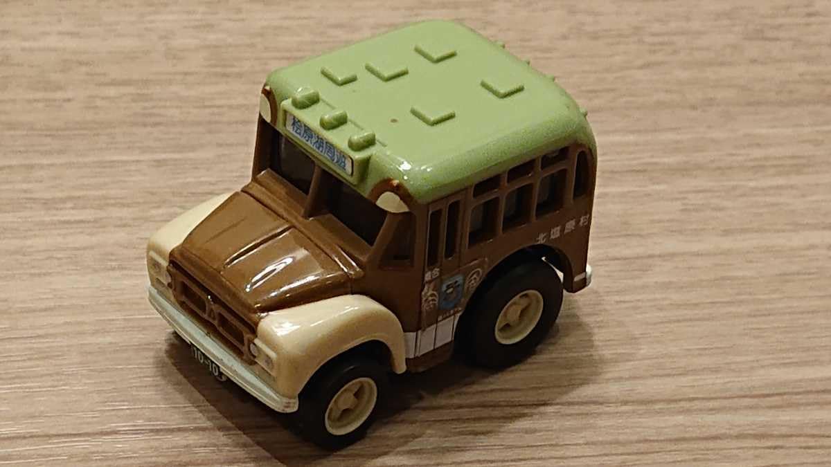 Amazon.co.jp: 森のくまさん チョロQ 桧原湖周遊レトロバス : Toys & Games