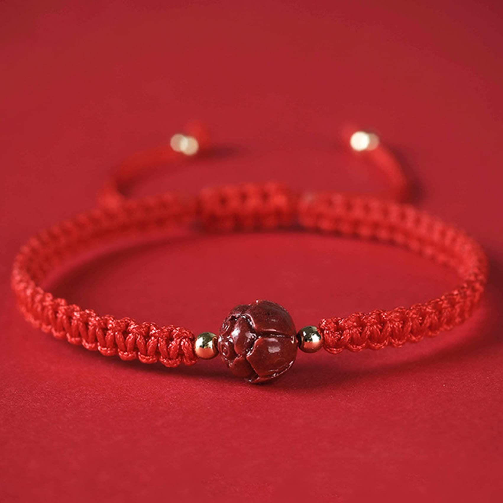 2 Pulseras Feng Shui con Piedra de Cristal de cinabrio, Cuentas de Loto talladas, Pulsera de Hilo Rojo, Pulsera Budista Hecha a Mano, Amuleto Ajustable de Buena Suerte, Mujeres, Hombres, Rojo, una