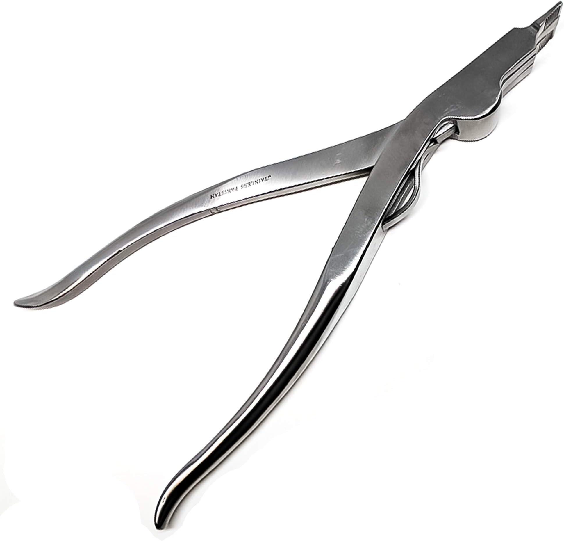 Three Prong Cast Spreader 9"