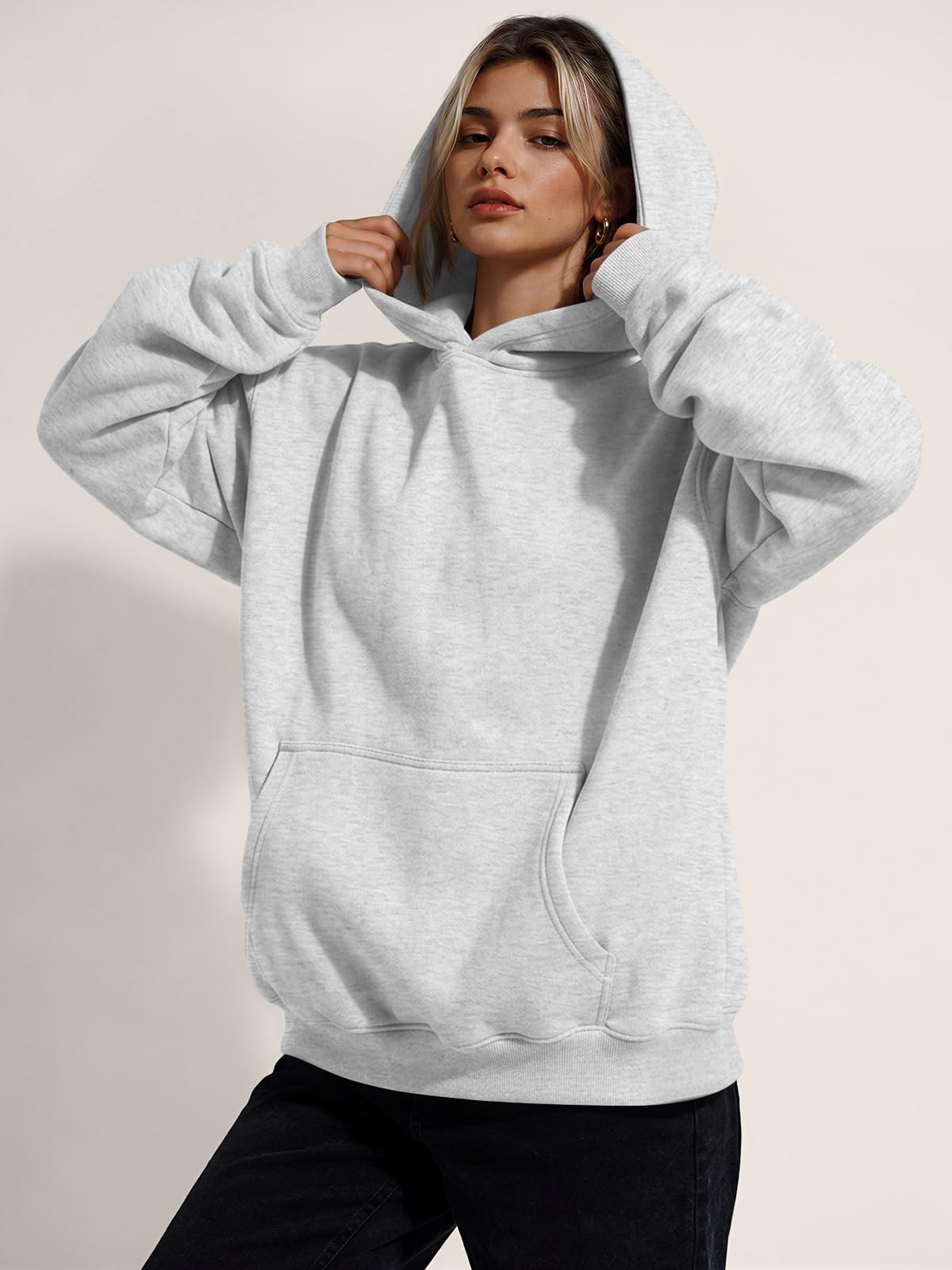 Trendy Queen - Sweat à capuche surdimensionné en polaire à manches longues pour femme - vêtement d’automne et d’hiver
