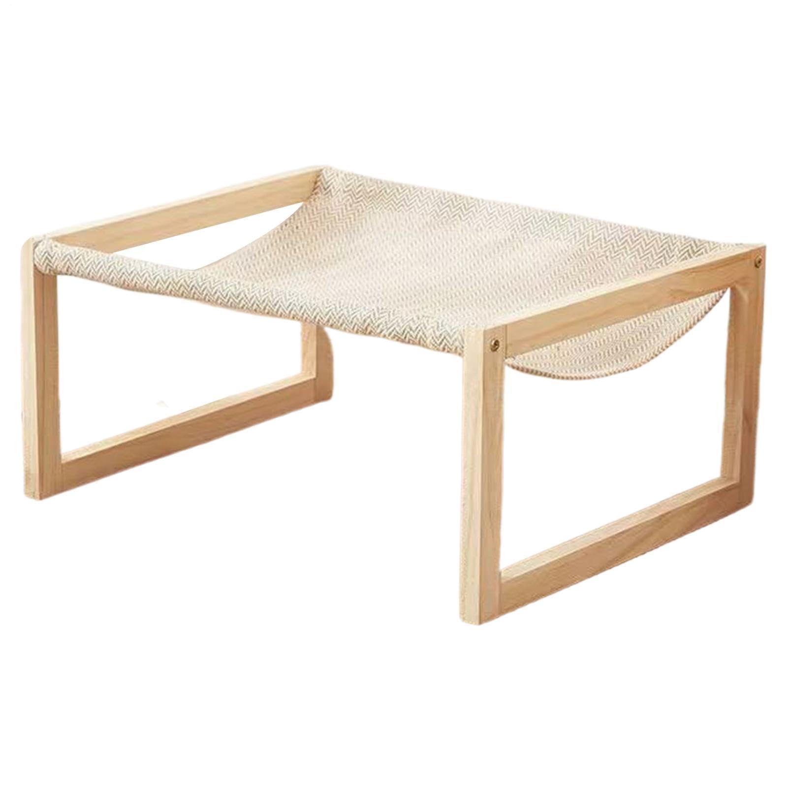 Lit surélevé pour chien lavable et son mobilier en bois haut de gamme