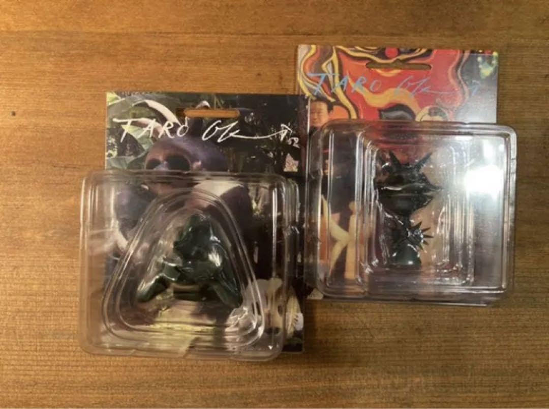 Amazon.co.jp: 岡本太郎 若い夢&河童 フィギュア 2個セット ポリ