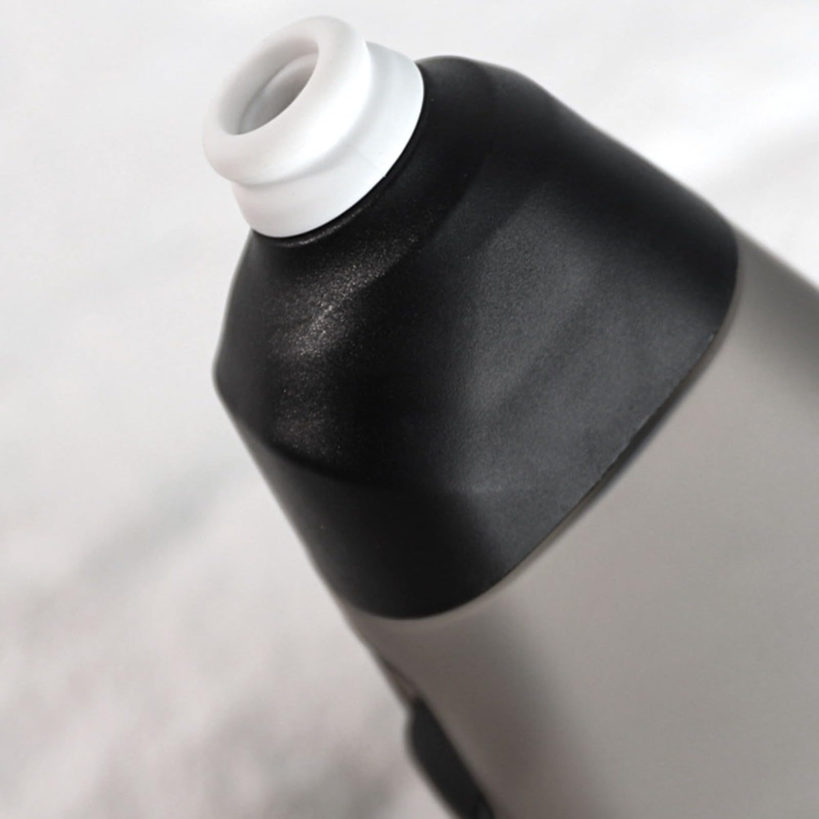 Fahrrad Mit Aerodynamischem Design Aus PP5 Und Silikon Inklusive Carbonfaser Flaschenhalter Für Rennrad Und Mountainbike(2PCS)