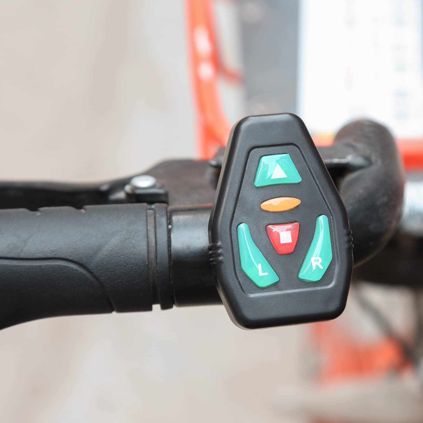 Richolyn Réfléchissant Sac À Dos Vélo 15 L Sac À Dos LED Clignotant 500 MAh Cyclisme USB Rechargeable Sac Sécurité avec Signal Lumineux pour Cyclisme Courir (Noir)