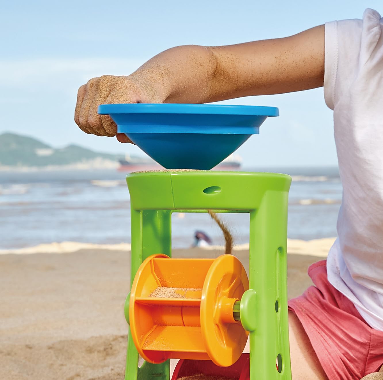 Hape E4046 Double Sand and Water Wheel - Beach and Bath Toys