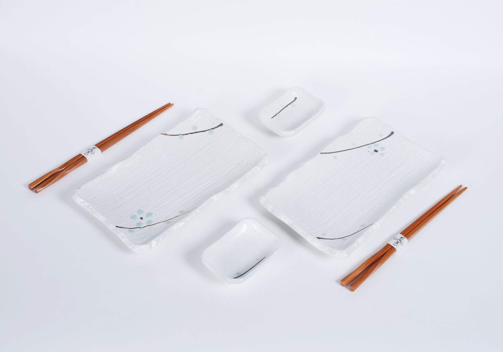 Hinomaru Collection 6 Piece Sushi Dinner Set Rectangular Sushi Plate Sauce Dish and Chopsticks Sushi Dinner Set for Two (White Snow)