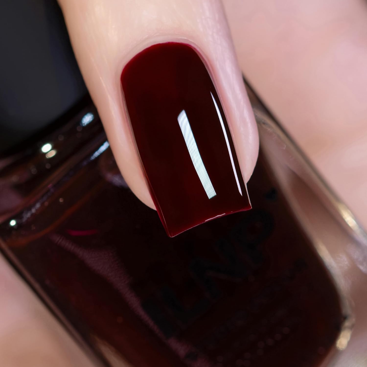 ILNP Dahlia - Dark Maroon Studio Color Nail Polish