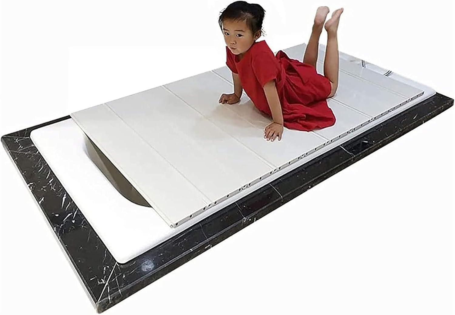 Divisor plegable para bañera en baños pequeños que buscan ahorrar espacio con PVC