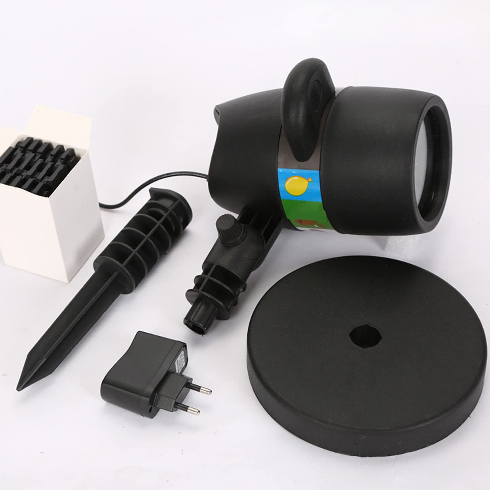 Lumières de projecteur de Noël d'Halloween en plein air, 12 modèles de diapositives HD Lumières de projection étanches IP65 pour les décorations de fête d'anniversaire de Noël (taille: réglementation