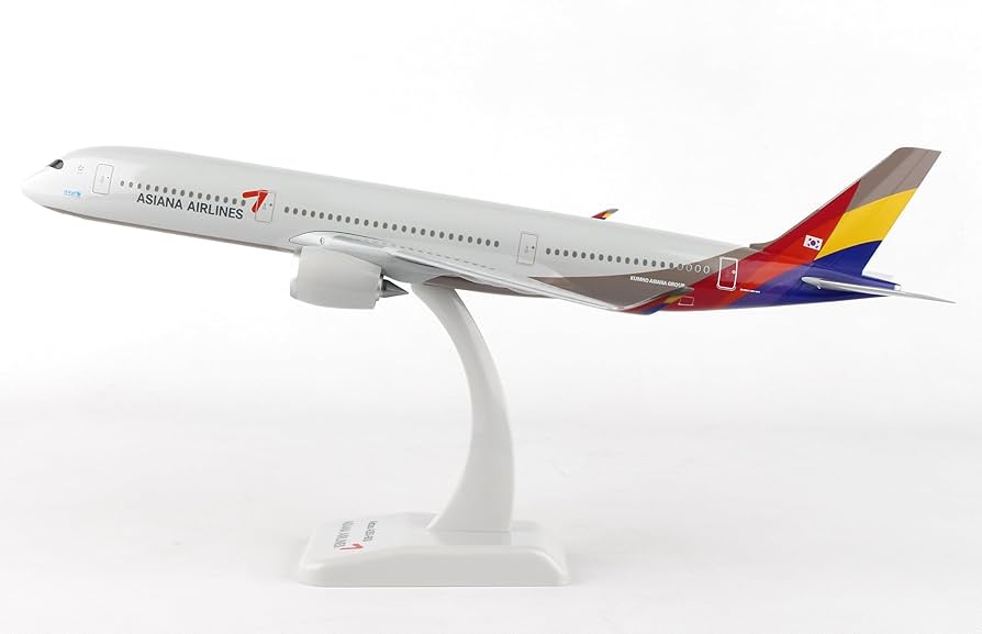 Amazon.co.jp: HOGAN WINGS B 1/200スケール A350-900 アシアナ航空