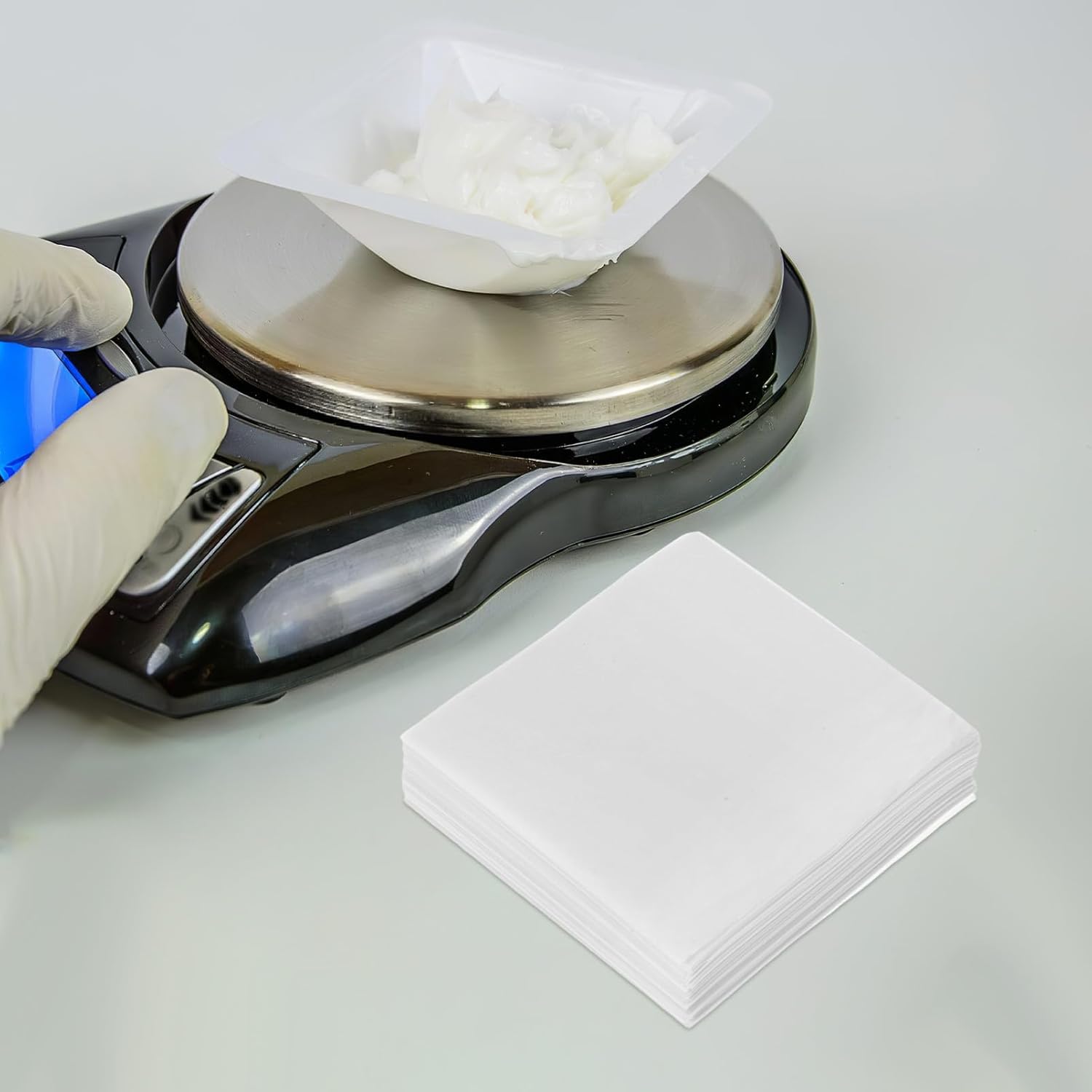 MAGICLULU Sample Weighing Paper Smooth Surface 500 Sheets Non-Absorbent Parchment Paper Ideal for Scale Balance