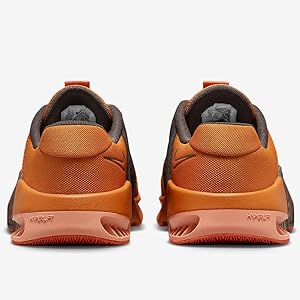 Amazon | [ナイキ] メトコン 9 Metcon 9 モナーク/マイカグリーン