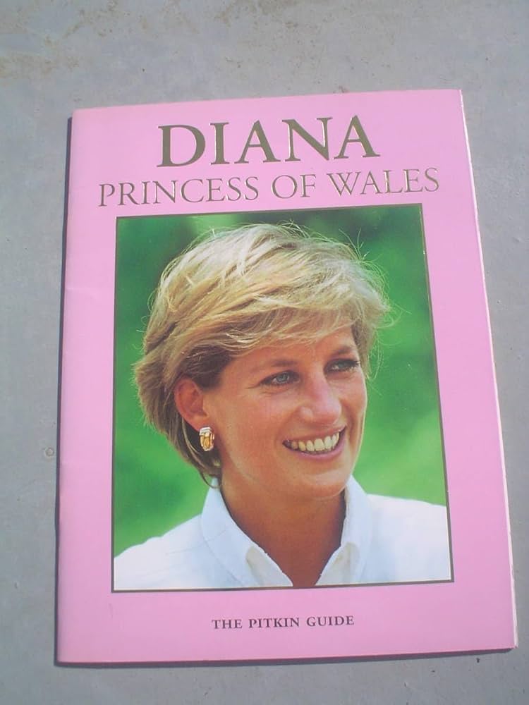 ダイアナ妃 紙 着せ替え人形 本  1985年 洋書　ロイヤルファミリー ダイアナ妃 紙 着せ替え人形 本 1985年 洋書 ロイヤルファミリー