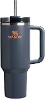 Vista 145 de STANLEY Quencher H2.0 Vaso Térmico con asa y pajilla, 64 onzas, tapa Flowstate de 3 posiciones, gran capacidad para viajes y deportes, vaso de acero