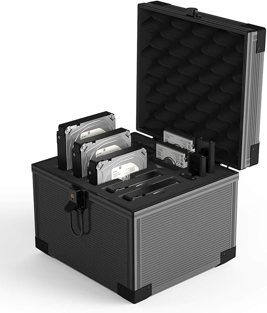 Yottamaster Aluminum Hard Drive Box Case for hdds / ssds, Hard Disk Protection Caddy HDD Case with Foam Shock Resistant for 5 x 3.5 "HDDs and 6 x 2.5" HDDS and 3 x M.2 ssds