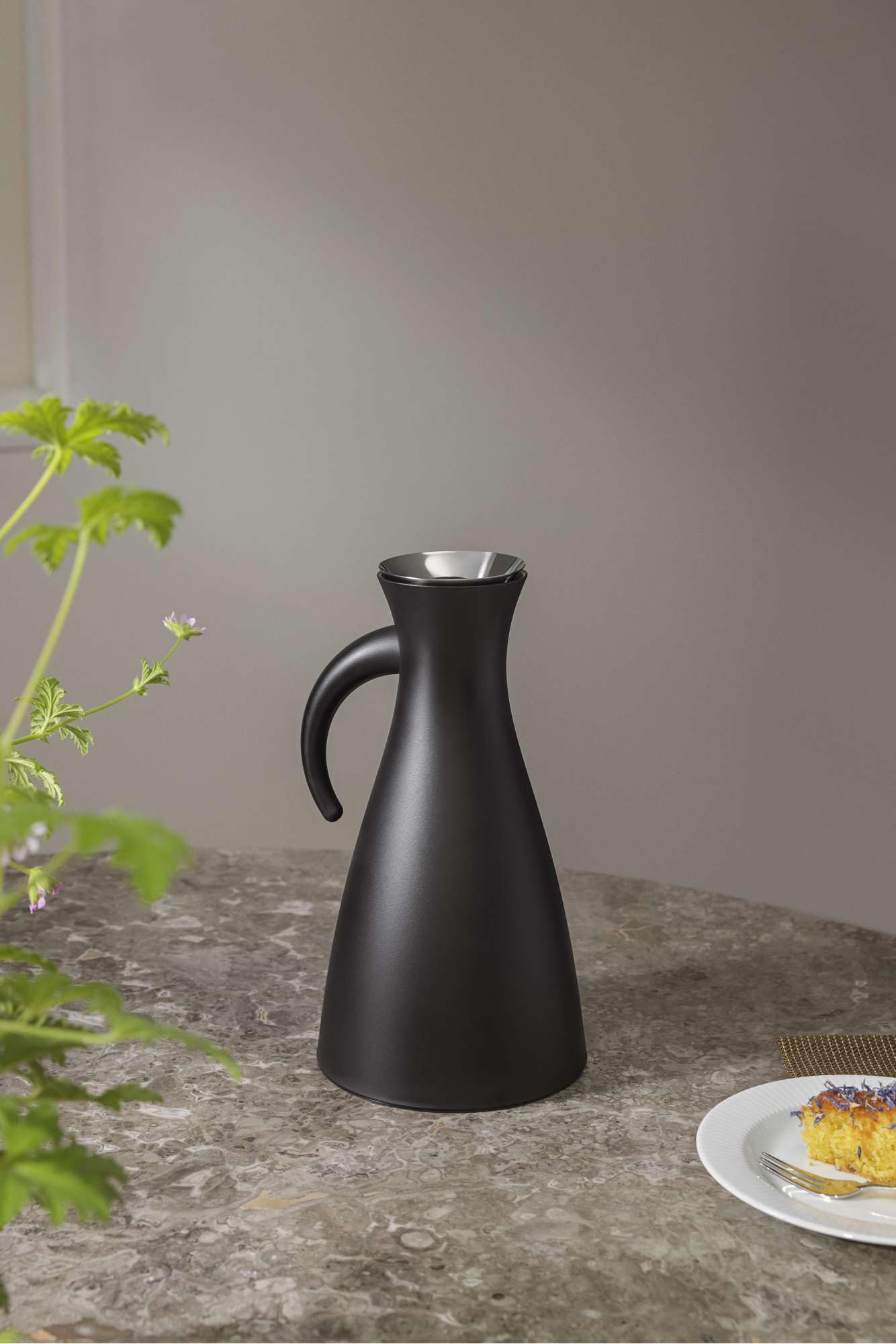 EVA SOLO | Isolierkanne 1,0l Mattblack | 100% tropffreie | Matt Schwarz