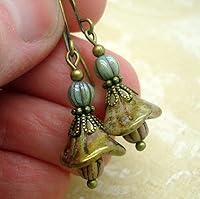 Vista 5 de Shabby Chic Earrings with Rustic Glass Flowers