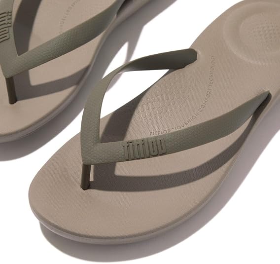 FitFlop Iqushion‎ Mens 8 Timberwolf Beige Ergonomic Flip Flops Rubber Sandal FitFlop iQushion Mens Ergonomic Flip-Flops - Trenton main image 4