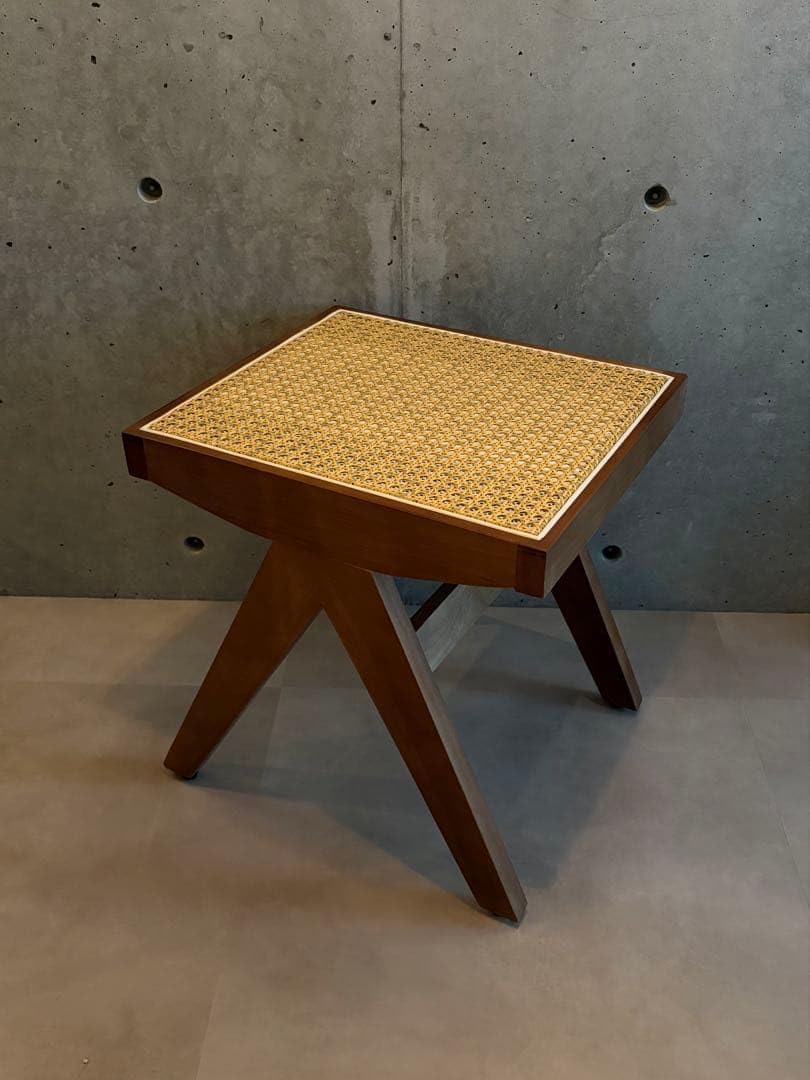 Amazon｜ピエールジャンヌレ PH34 ロースツール ラタンチェア 北欧家具
