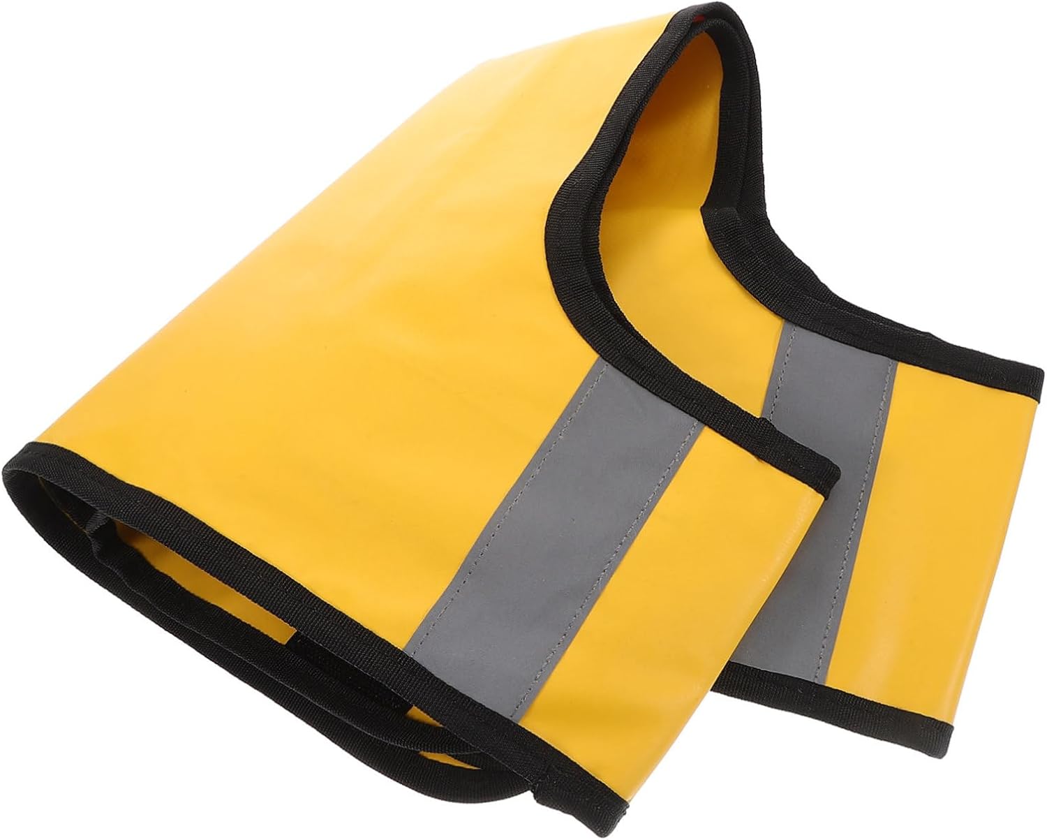 Heavy-Duty Winch Dampener Pad with Reflective Strips Multi-Functional Off-Road Buffer for Towing and Winch and Lightweight Design for Enhanced Night Visibility